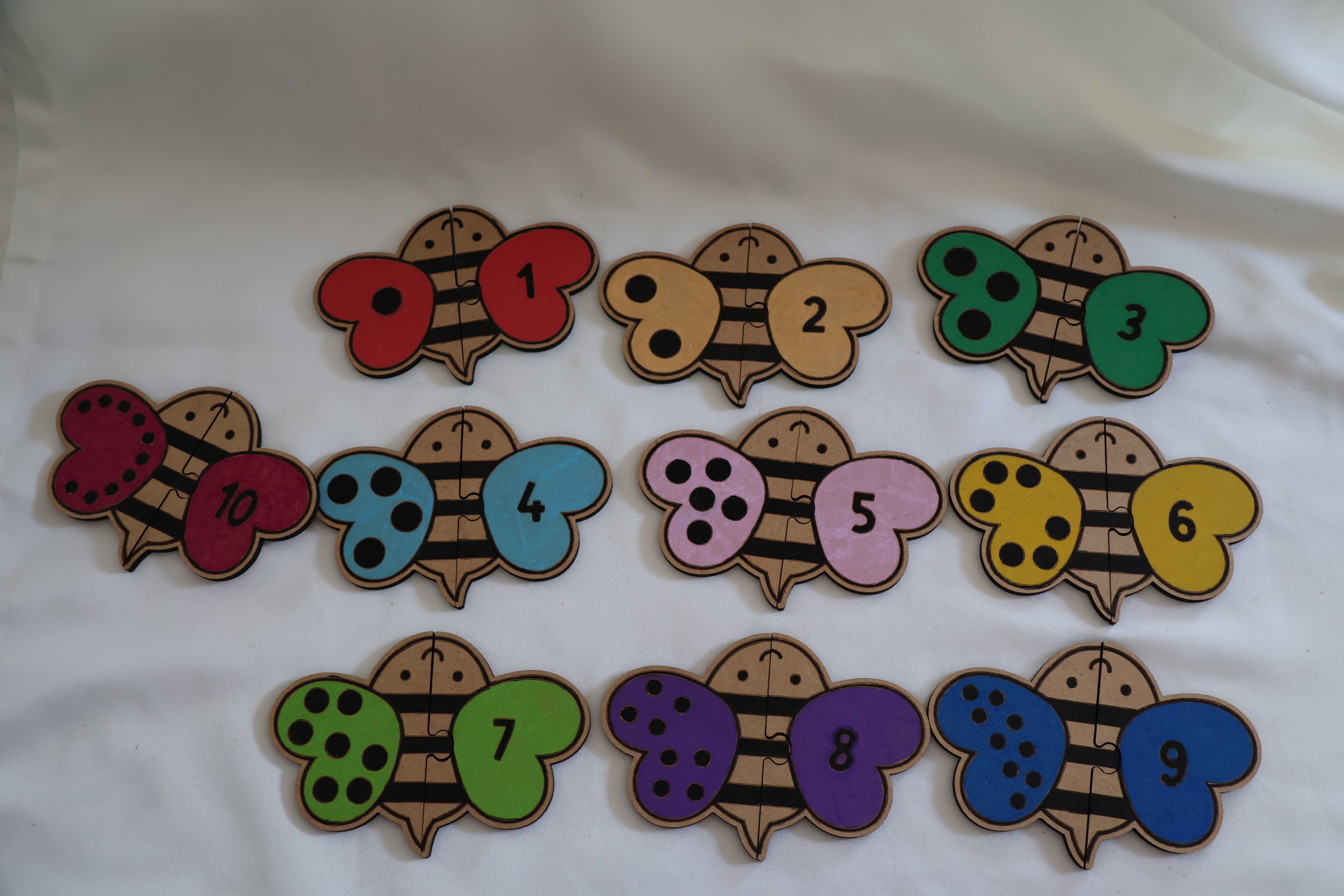 Puzzle bois - Abeilles et chiffres